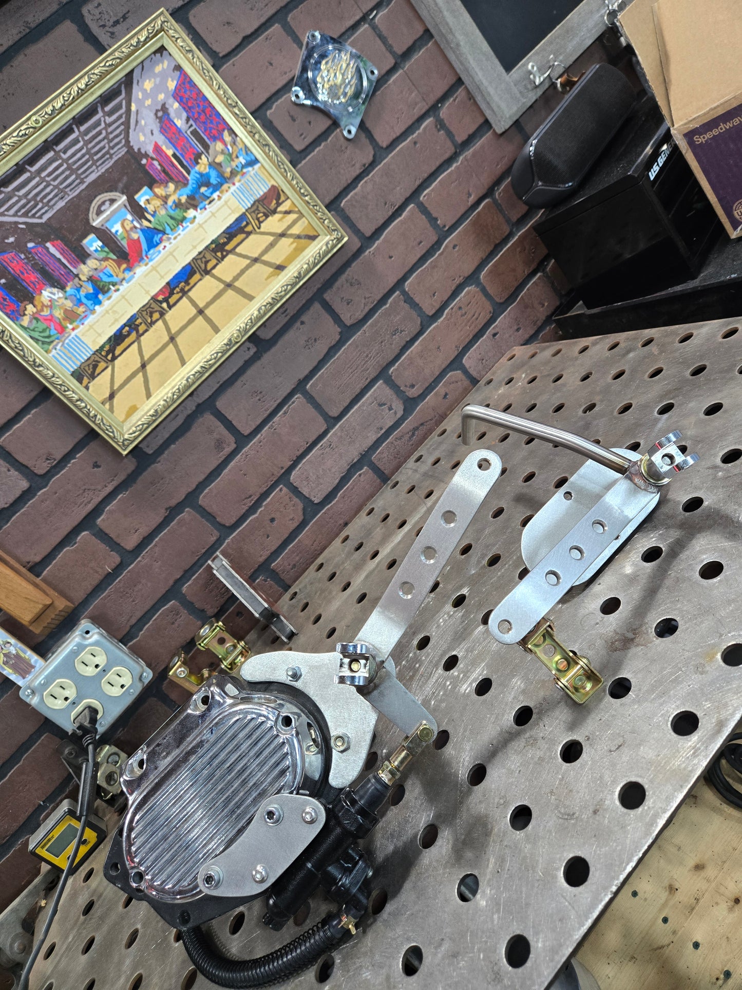 Stainless steel Mid controls for all big twins with 5 or 6  speed trans with oval inspection primary cover.