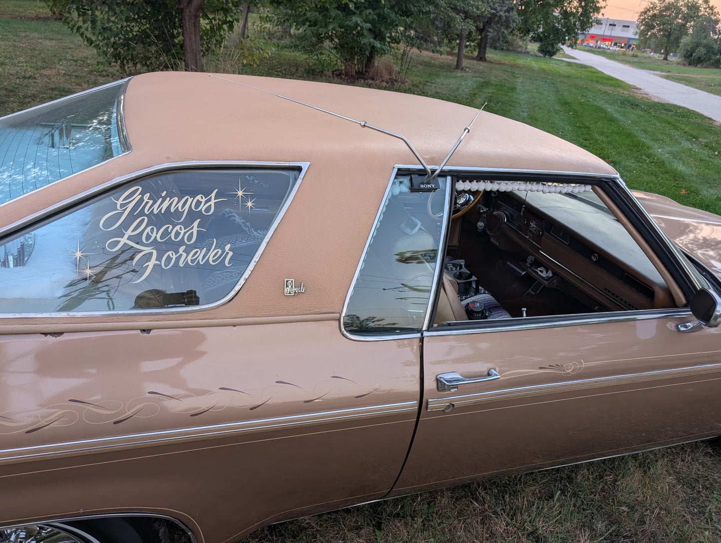 Reproduction novelty Sony TV rabbit ears antenna