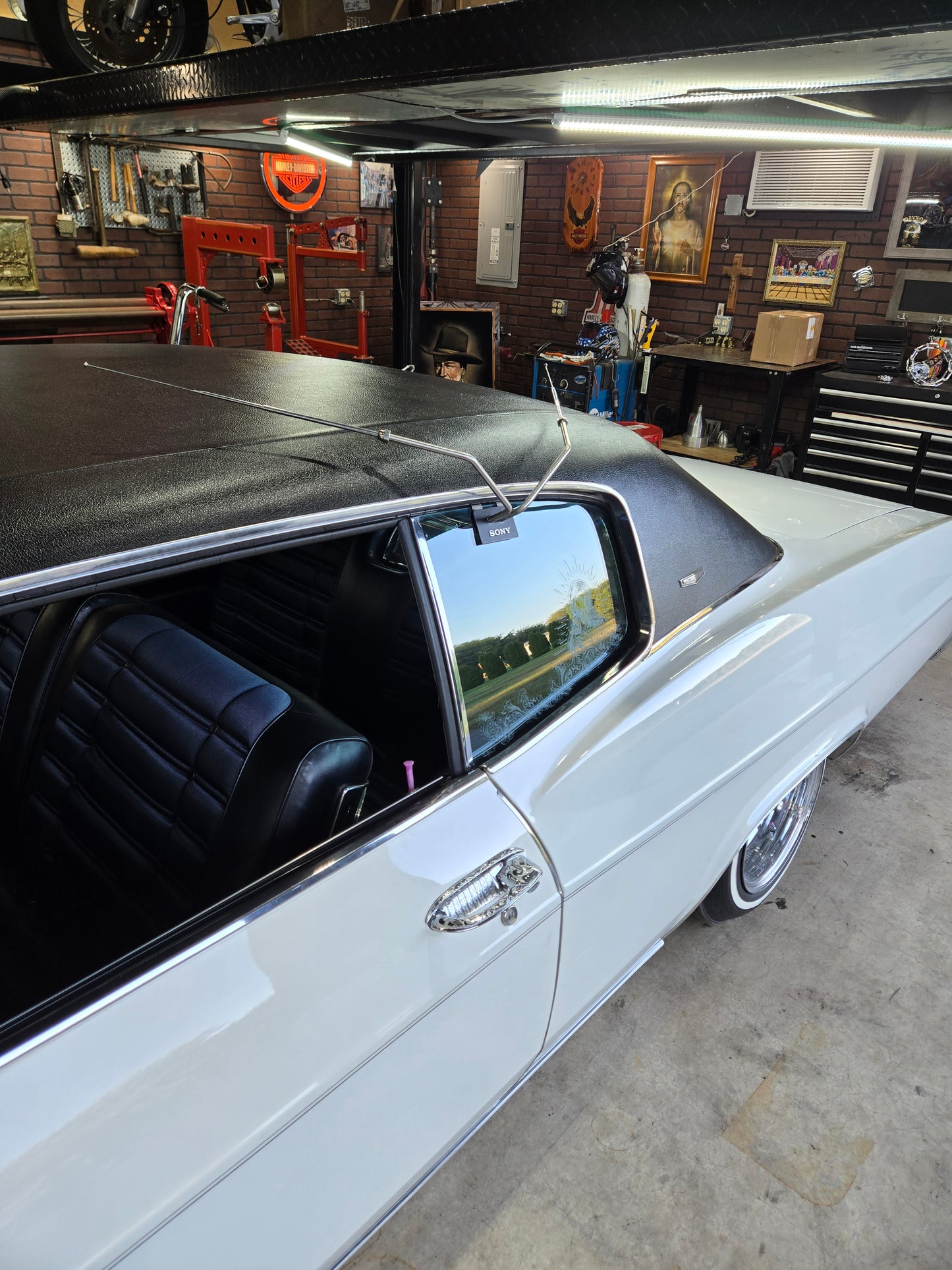 Reproduction novelty Sony TV rabbit ears antenna